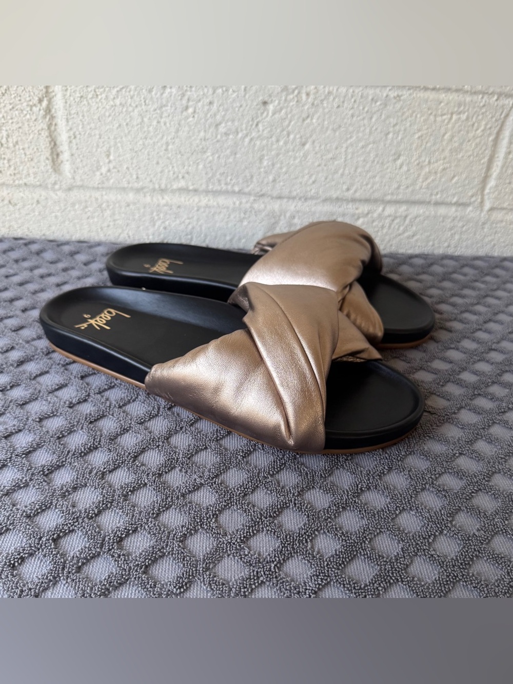 BEEK TESIA  SLIDE SANDALS BRONZE BLACK  SIZE 9